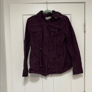 listing-status-banner